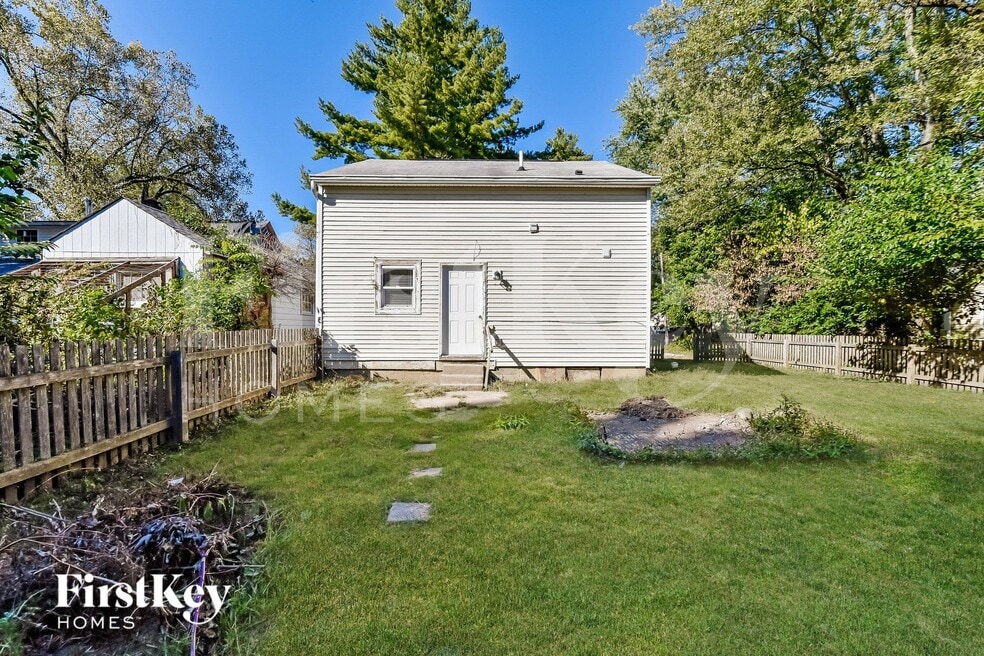 2229 W 58th St, Indianapolis, IN 46228 - photo 1