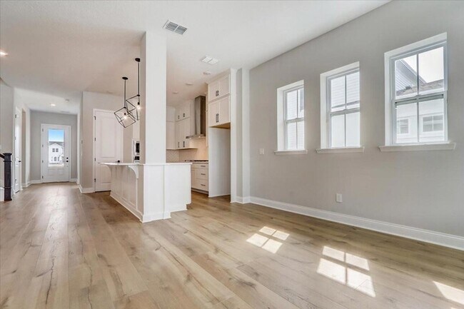 884 Tilden Oaks Trail unit 36446359, Winter Garden, FL 34787 - photo 5