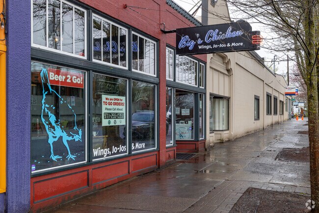 North Tabor has many different dining options like Big's Chicken's.