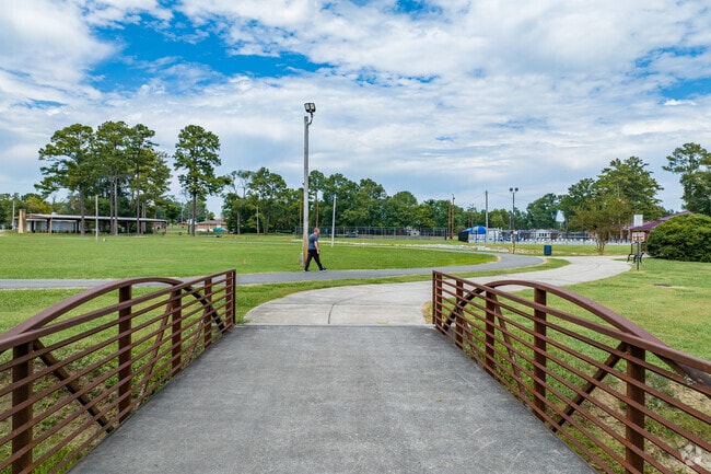 Fort Oglethorpe's Gilbert Stephenson Park features multiple walking paths, one with a bridge.