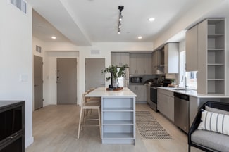 160 S 300 W, Salt Lake City, UT 84101