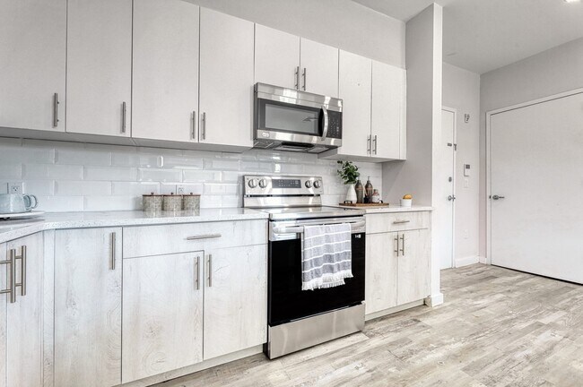 The Pennington, Passaic, NJ 07055 - photo 4