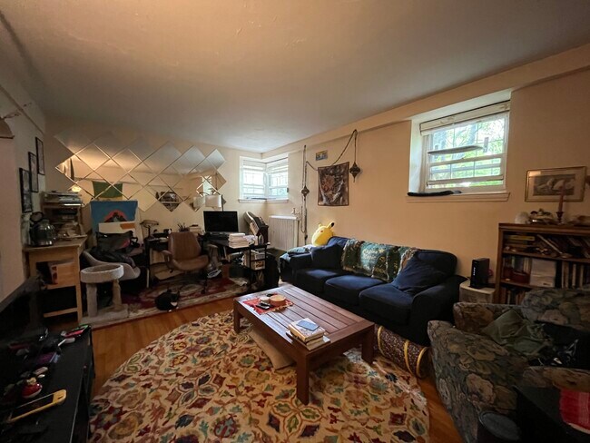 1559 Beacon St unit 1, Brookline, MA 02446 - photo 3