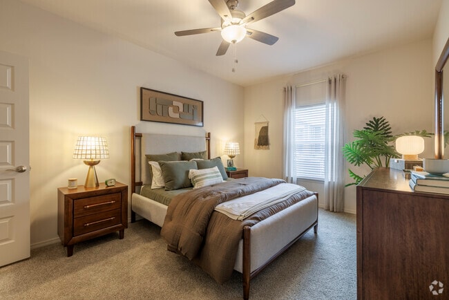 1BR, 1BA - 879SF - Bedroom