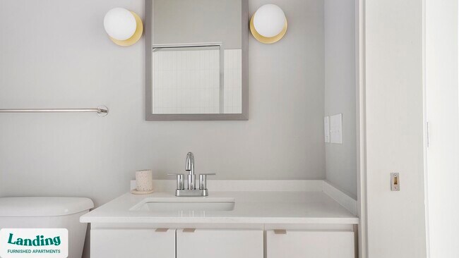 318 W Corporation St unit 1-207, Durham, NC 27701 - photo 2