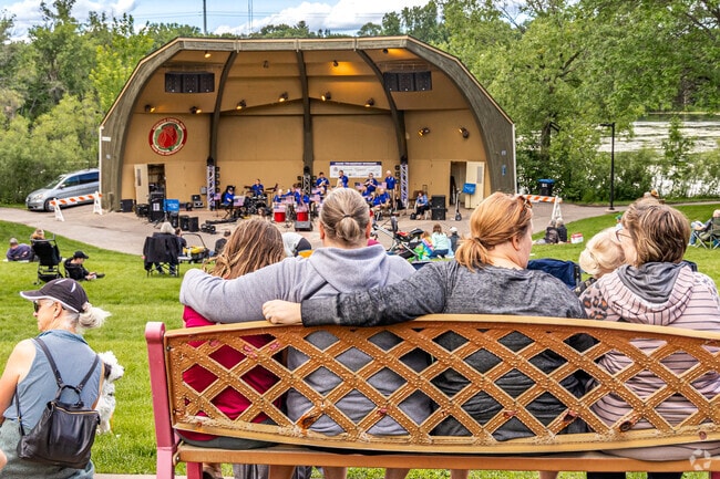 Residents can attend free music concerts and events at the Frank Rog Amphitheater in neighboring Roseville.