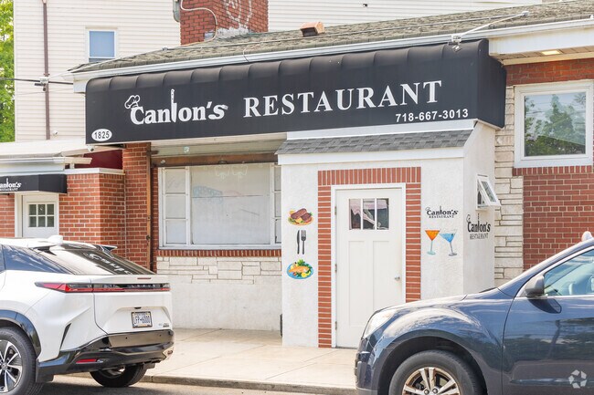 Canlon's is a family owned neighborhood restaurant in Oakwood.