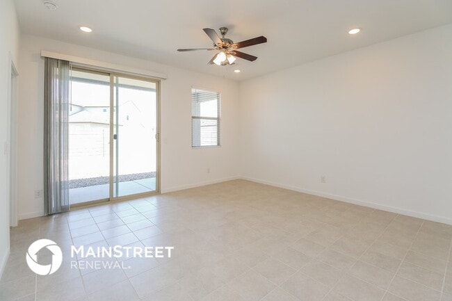 22658 N Chase Dr, Maricopa, AZ 85138 - photo 3