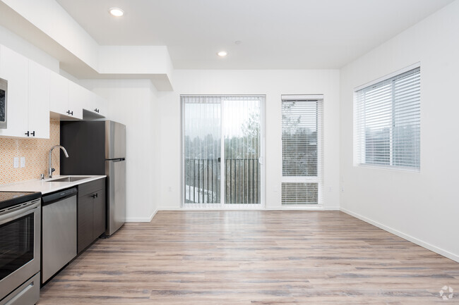 Studio, 1BR - 355SF