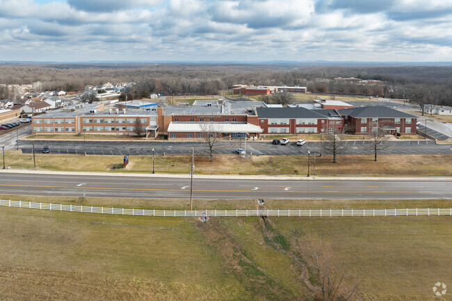 Hillsboro Middle Elementary in Hillsboro, MO offers various clubs and activities for students.