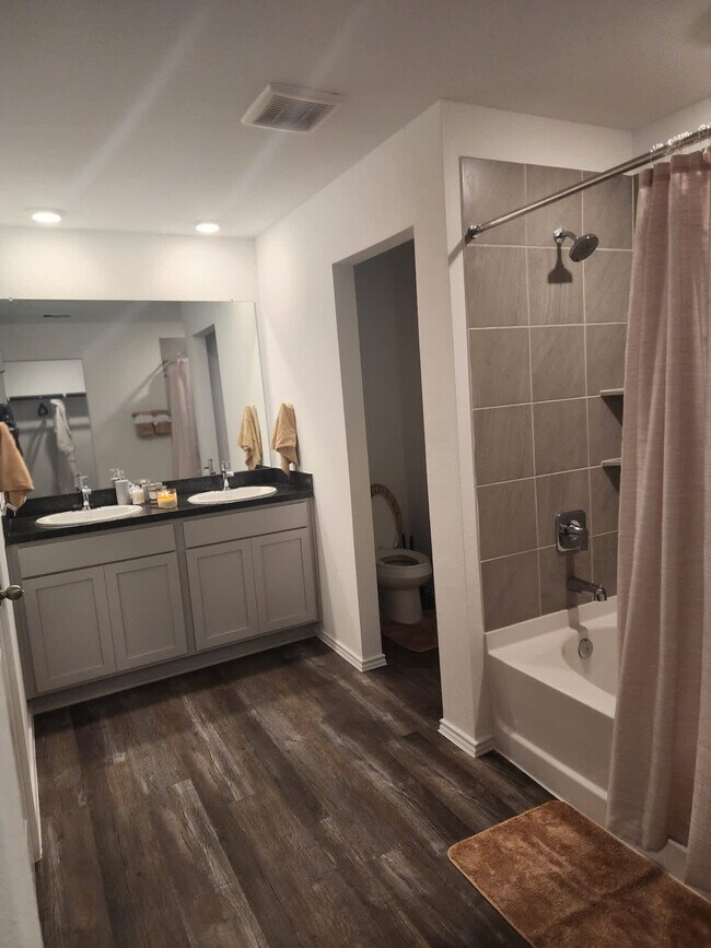 6055 Diamond Vis Ct unit ID1283920P, Spring, TX 77373 - photo 5