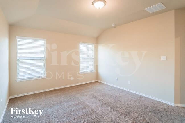 522 Cantebury Park Ln, Ponder, TX 76259 - photo 7