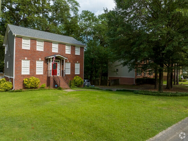 Colonial Revival homes on large lots make up many Pelham residential streets.