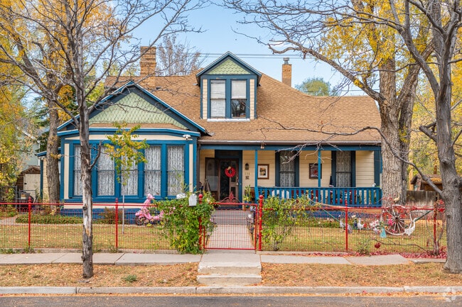 Three-bedroom ranch-style homes from the ‘40s and ‘60s are found further north, in North End.