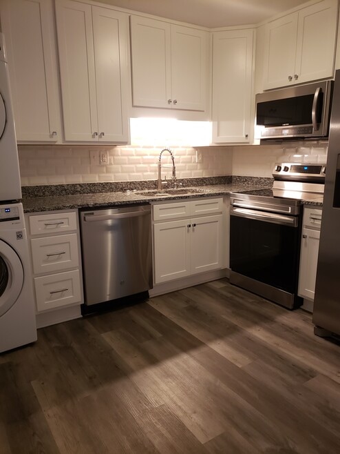 118 Forrest Ave unit A, Norfolk, VA 23505 - photo 1