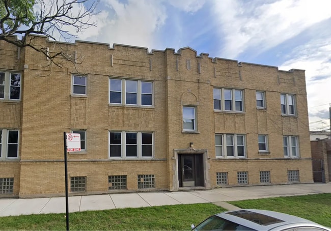 2833 W 66th St unit 2, Chicago, IL 60629 - photo 2