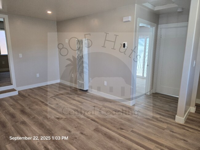 1378 Yale Place unit A, Santa Maria, CA 93458 - photo 3