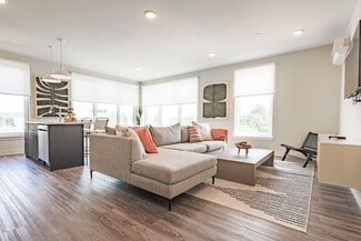 306 Canfield Ave, Bridgeport, CT 06605