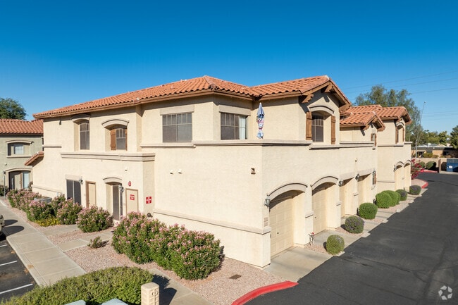 Central Mesa offers townhomes and condos for alternate housing choices.