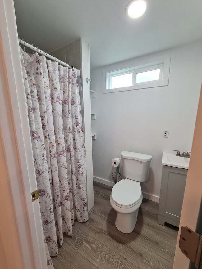 2964 Arundel Way unit 2964-A, San Pablo, CA 94806 - photo 4