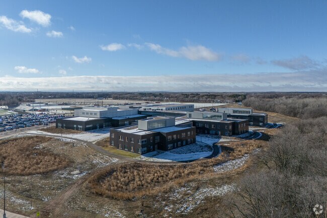 Technical Senior High School is in St. Cloud.