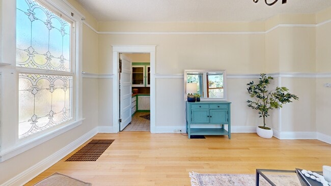 1507 S 9th St, Tacoma, WA 98405 - photo 2