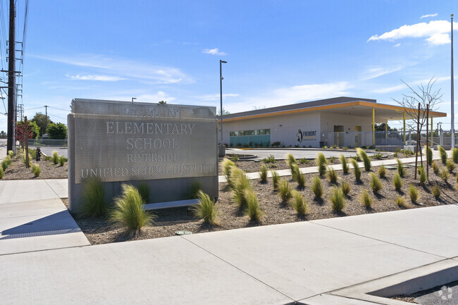 Find Your Child's Perfect School In Northside Neighborhood At Fremont Elementary School.