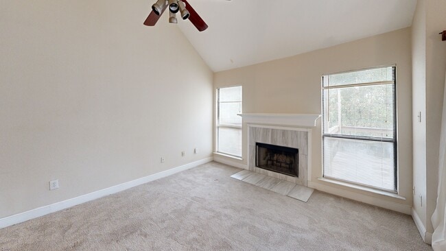 239 Plimsol Ct unit 239, Slidell, LA 70460 - photo 2