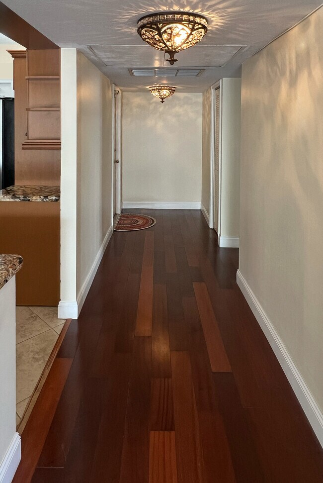 Palm-Aire unit 3, Pompano Beach, FL 33069 - photo 6