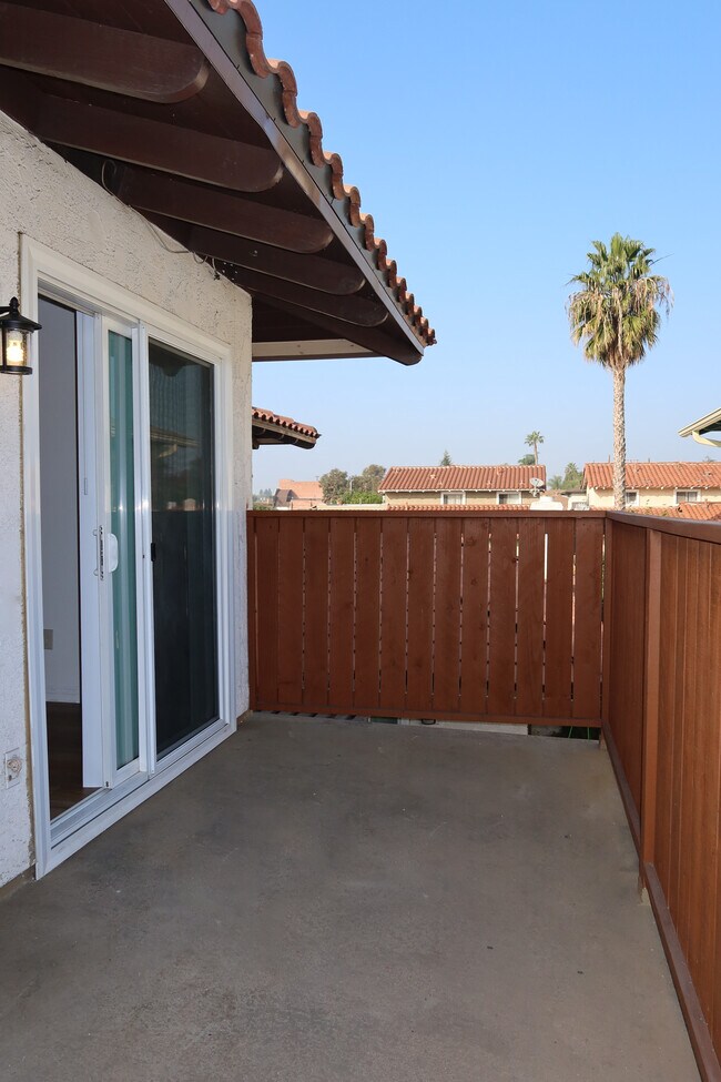 414 W Kelly Ave unit C, Orange, CA 92866 - photo 4