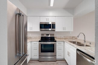 349 Scottsdale Square, Winter Park, FL 32792