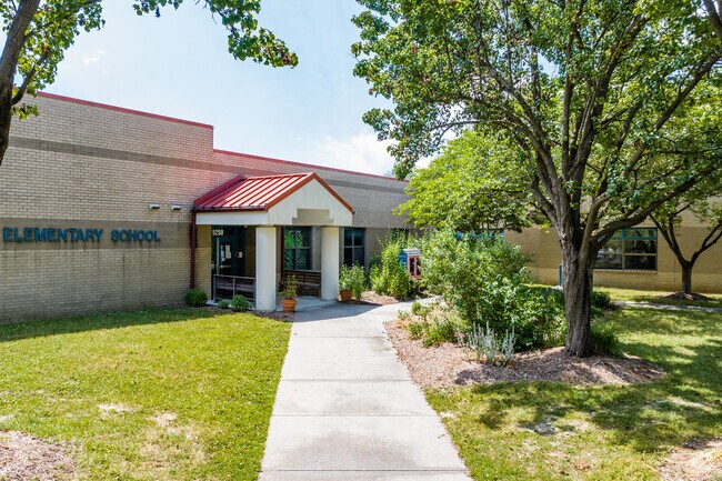 Entrance to Ballenger Creek Elementary School.