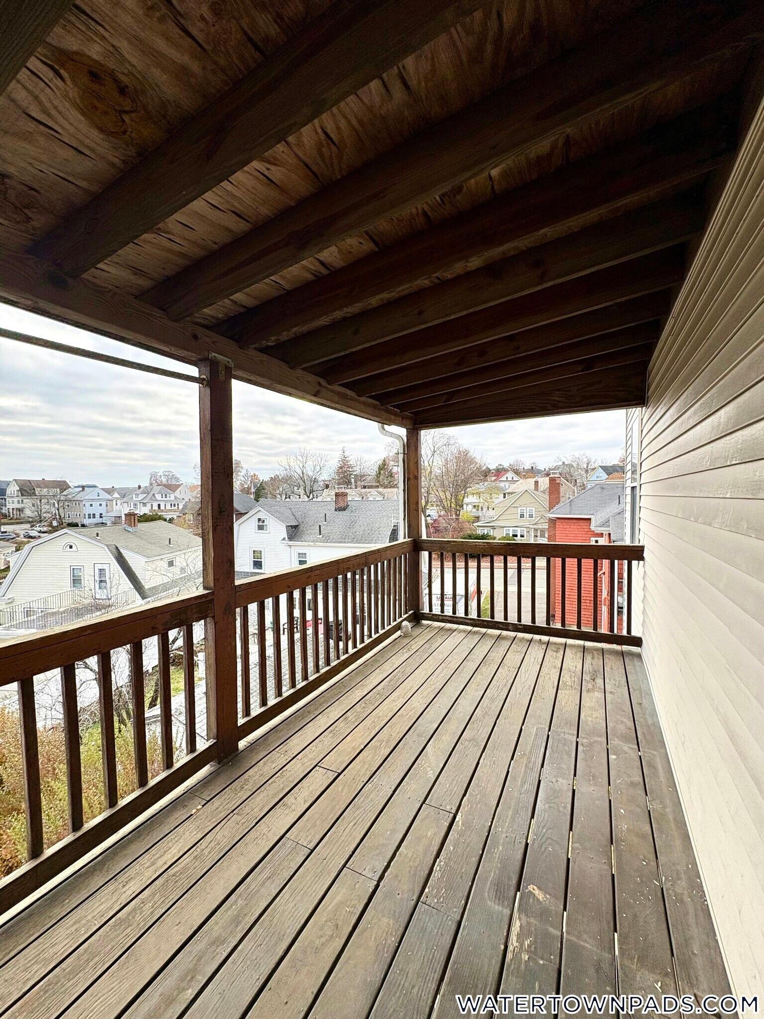 9 Edgecliff Rd unit 2, Watertown, MA 02472 - photo 1