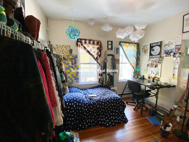 34 Darling St unit 2, Roxbury Crossing, MA 02120 - photo 4