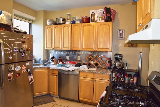 18 Highgate St unit 3, Boston, MA 02134 - photo 5