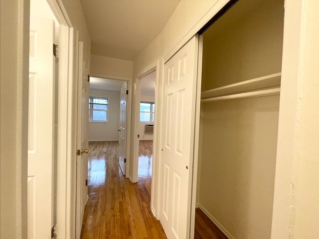 4305 49th St unit 3, Sunnyside, NY 11104 - photo 2