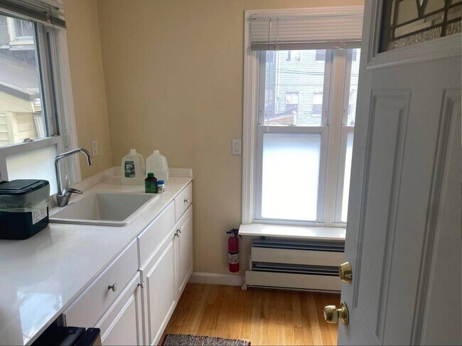 10 Fulkerson St unit St, Cambridge, MA 02141 - photo 3