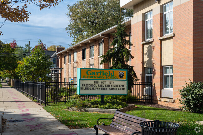 Garfield Elementary School has a Niche rating of a minus.