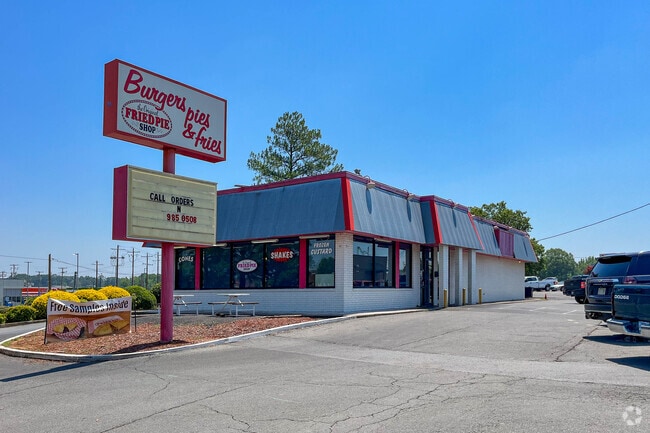 The Fried Pie Shop located on Highway 67 in Jacksonville.