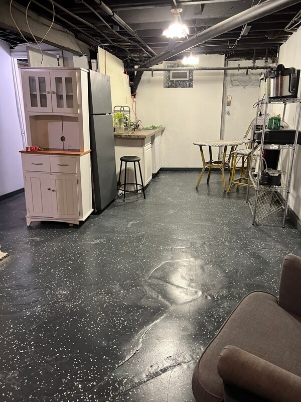 400 Mt Holly St, Baltimore, MD 21229 - photo 5