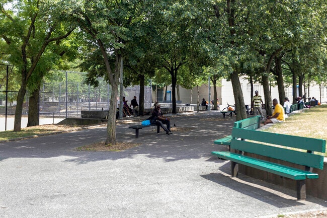 In the Longwood neighborhood, residents like to congregate at Bill Rainey Park.