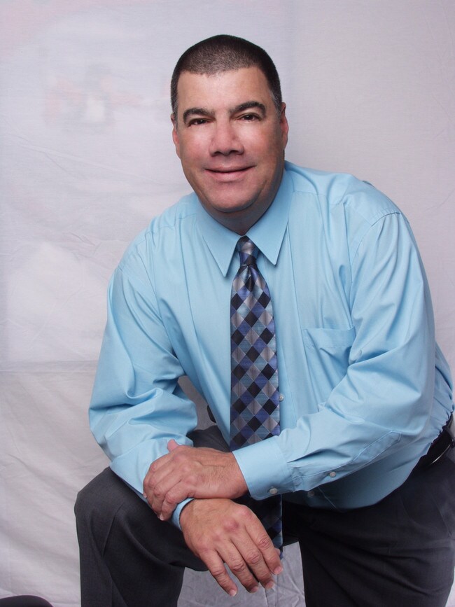 Agent Photo