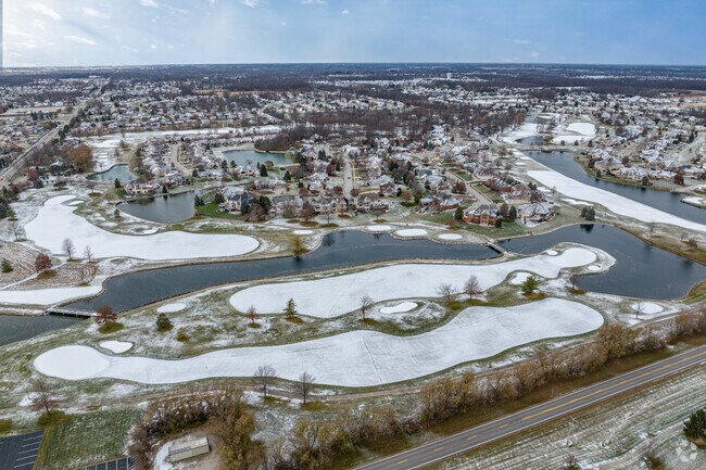 The Golf Course at Arlington Park is a 9-hole course with 5 par 3's and 4 par 4's.