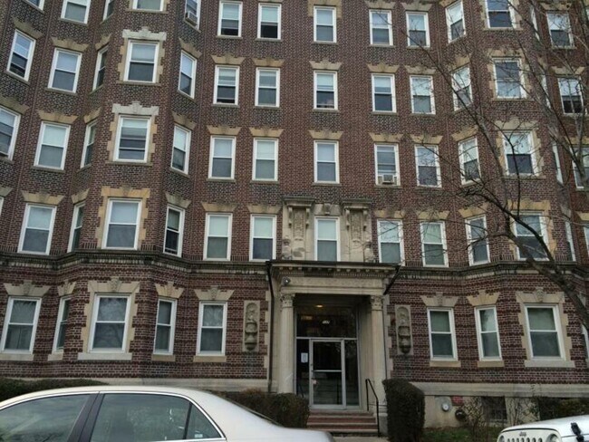 67 Park Dr unit 9, Boston, MA 02215 - photo 2