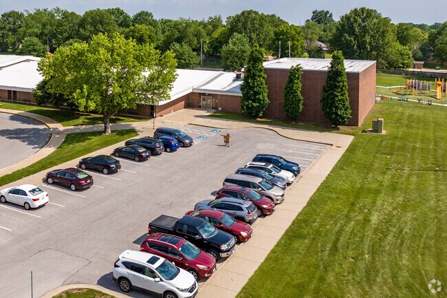 Fleetridge Elementary has lots of space inside and outside so kids can thrive in body and mind.
