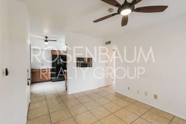 1810 E Blacklidge Dr unit 417, Tucson, AZ 85719 - photo 4