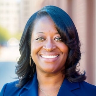 Akia White