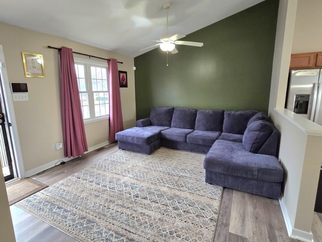 4612 Raspberry Patch Ln, Henrico, VA 23231 - photo 4