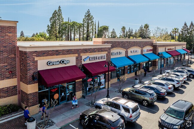 Rancho Solano has a plethora of retail and restaurants in the neighborhood.