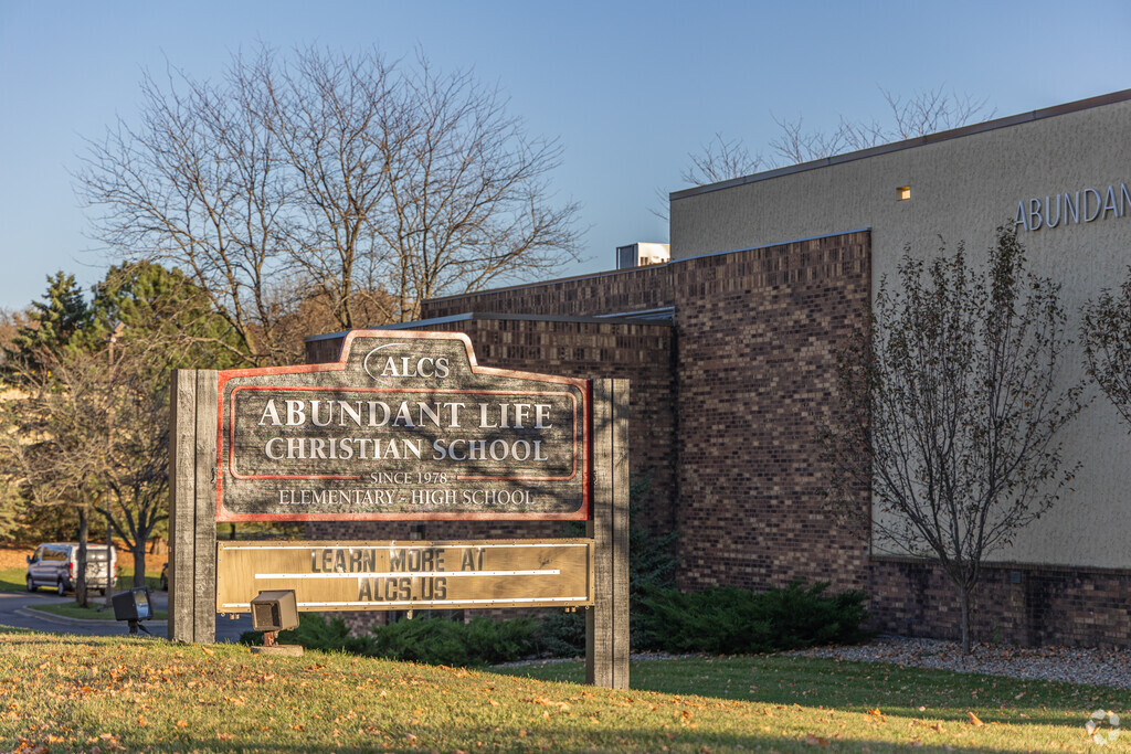 Abundant life Christian school is an option for East Buckeye residents.